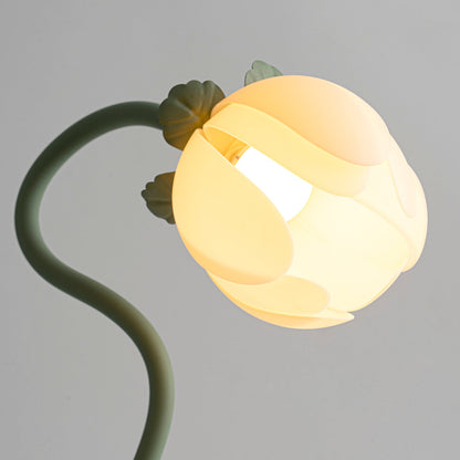 Petala Table Lamp - Loonglight