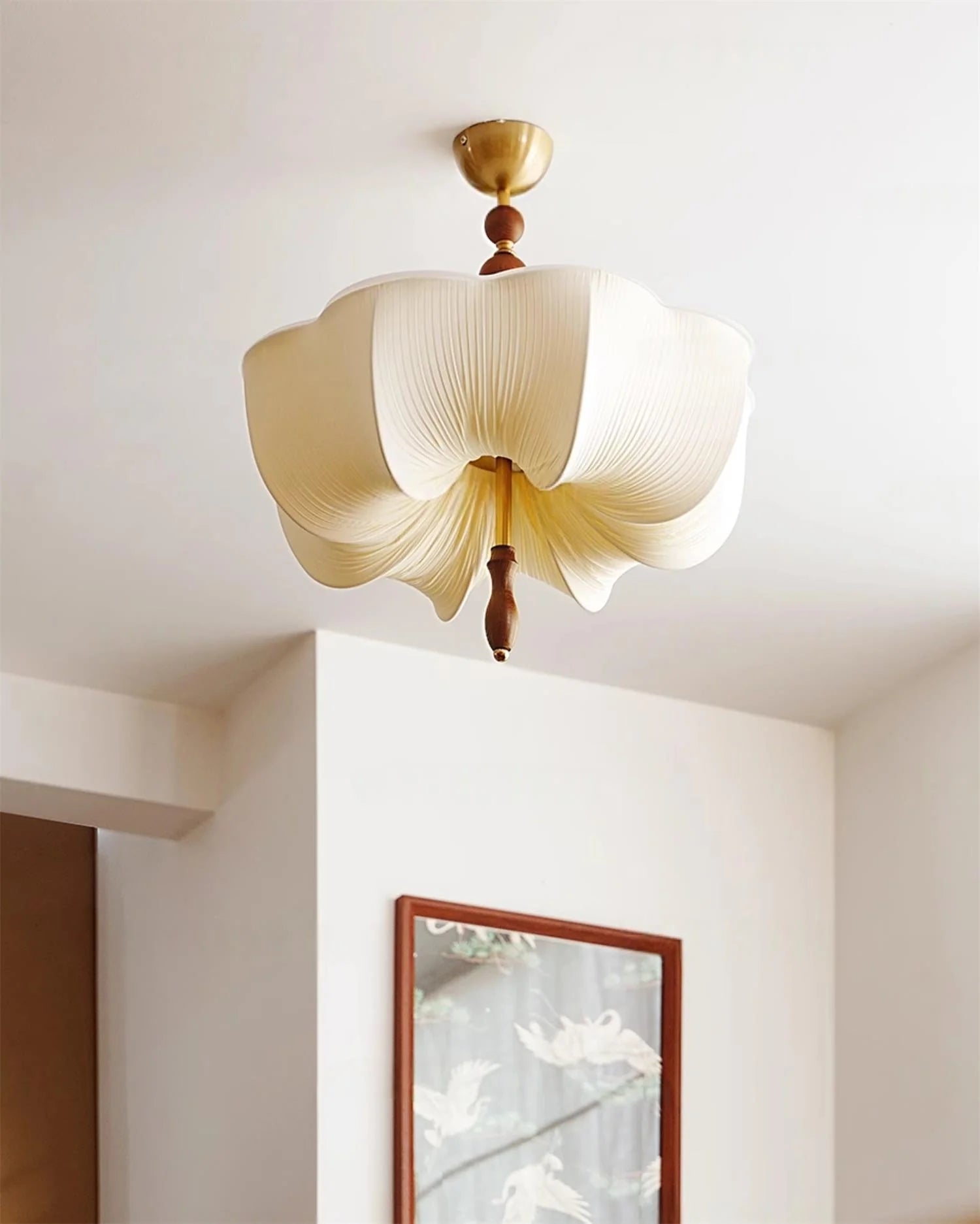 Petalia Ceiling Lamp - Loonglight