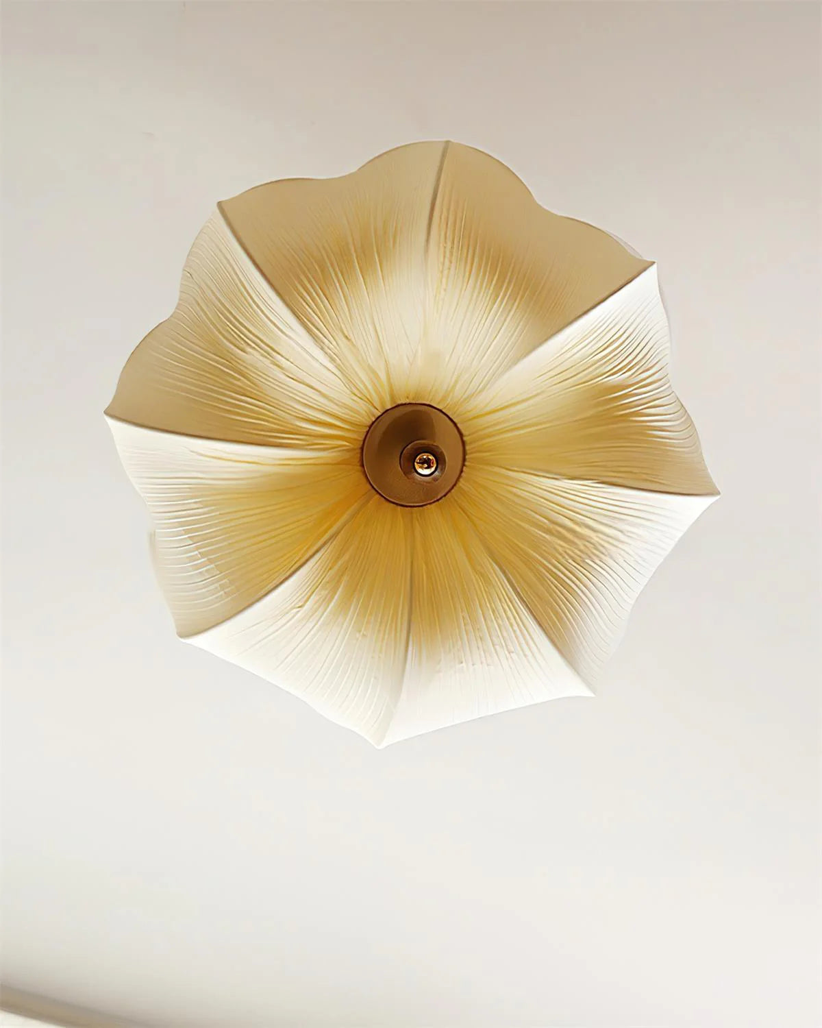 Petalia Ceiling Lamp - Loonglight