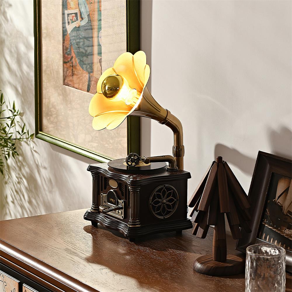 Phonograph Table Lamp - Loonglight