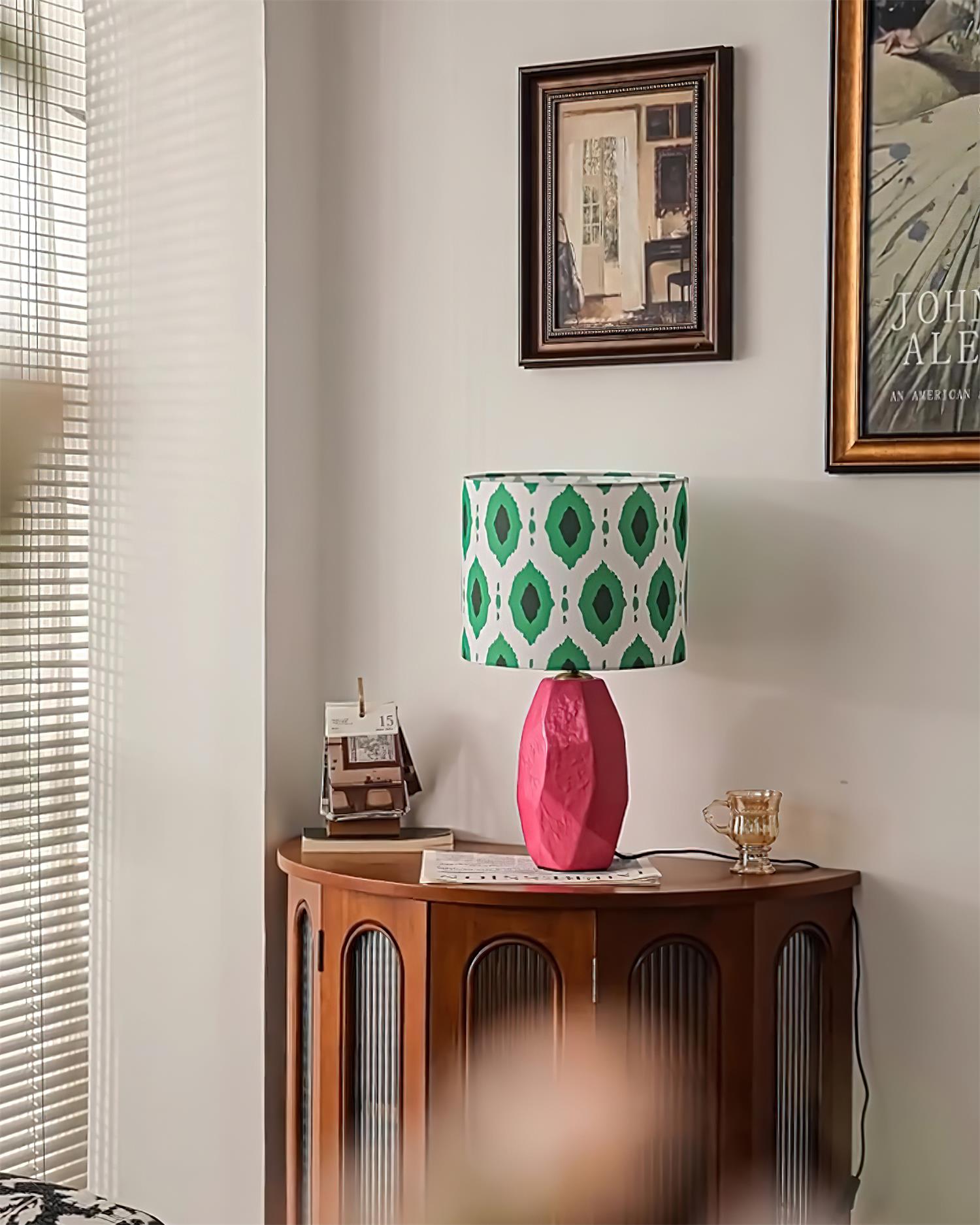 Vico Table Lamp - Loonglight