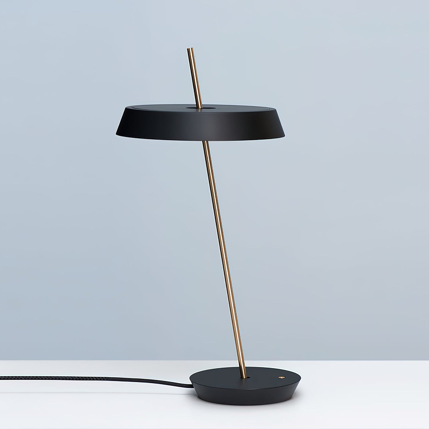 Poldina Table Lamp