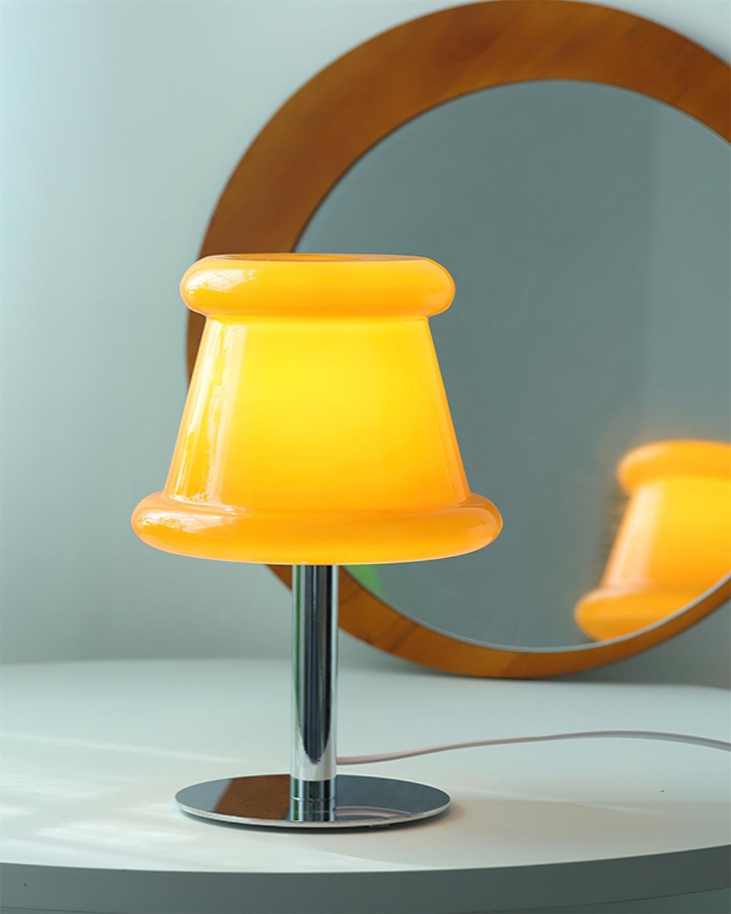 Pudding Table Lamp - Loonglight