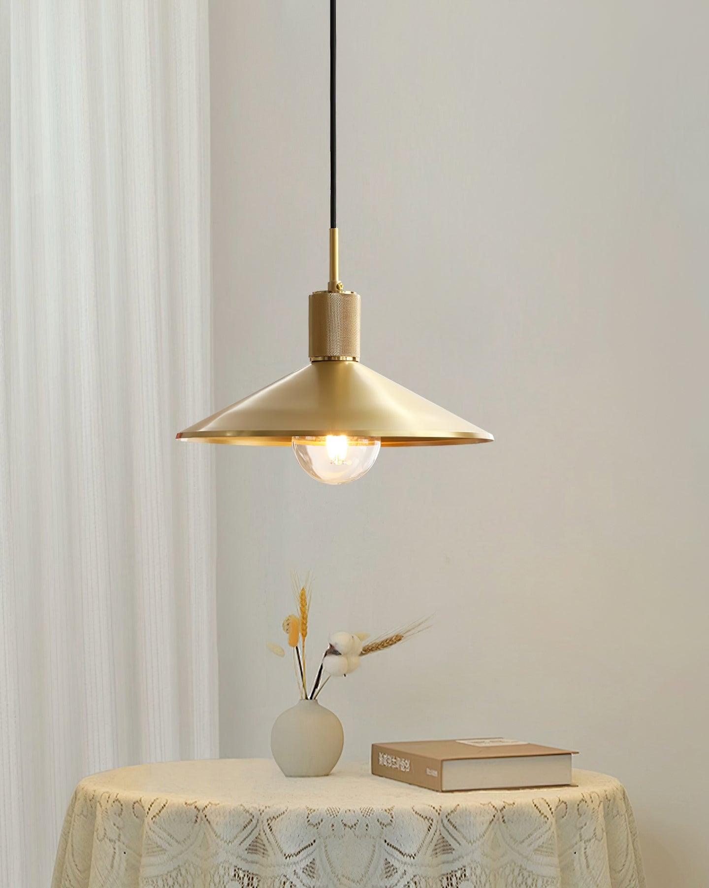 Quentin Brass Pendant Light - Loonglight