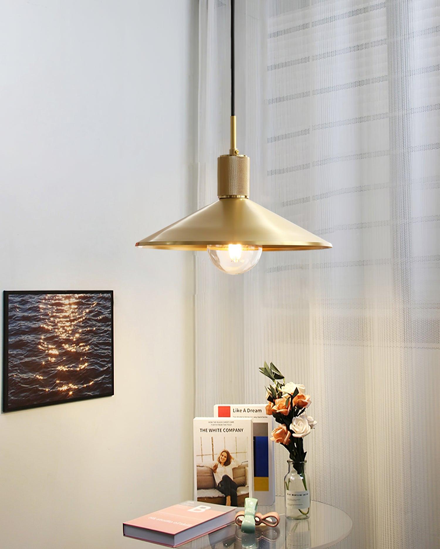 Quentin Brass Pendant Light - Loonglight