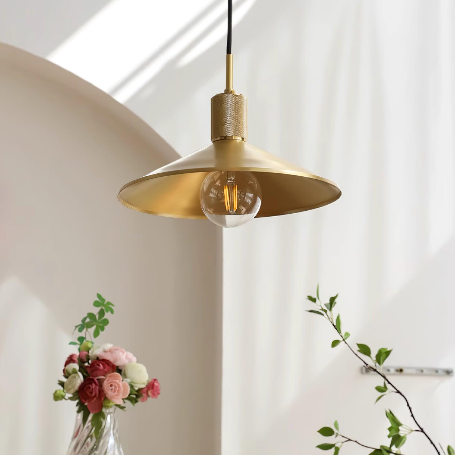 Quentin Brass Pendant Light - Loonglight