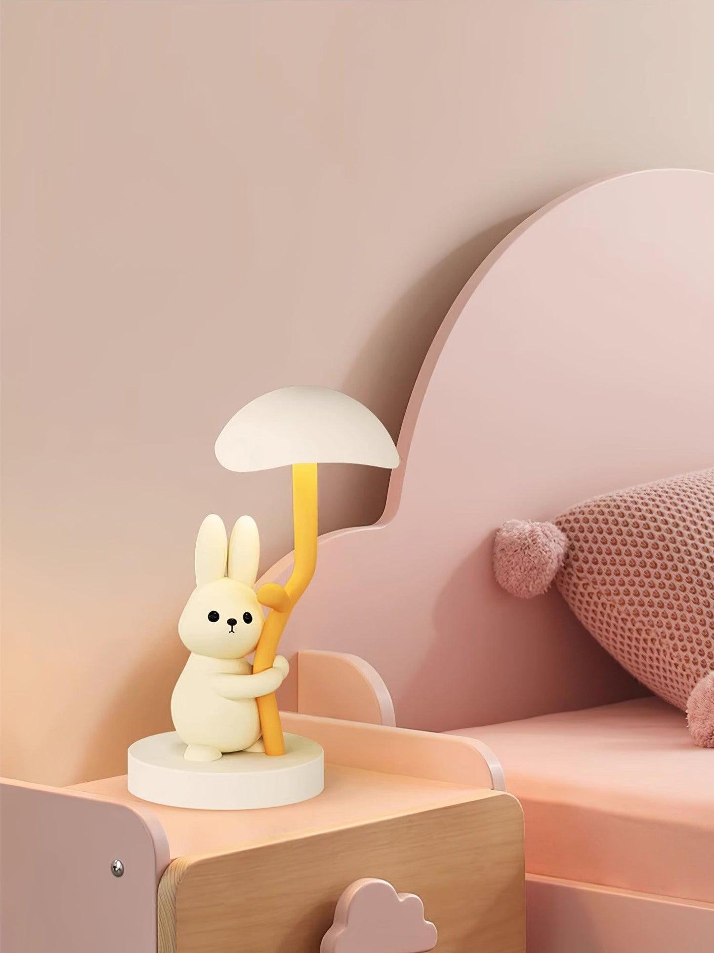 Rabbit Hug Table Lamp - Loonglight
