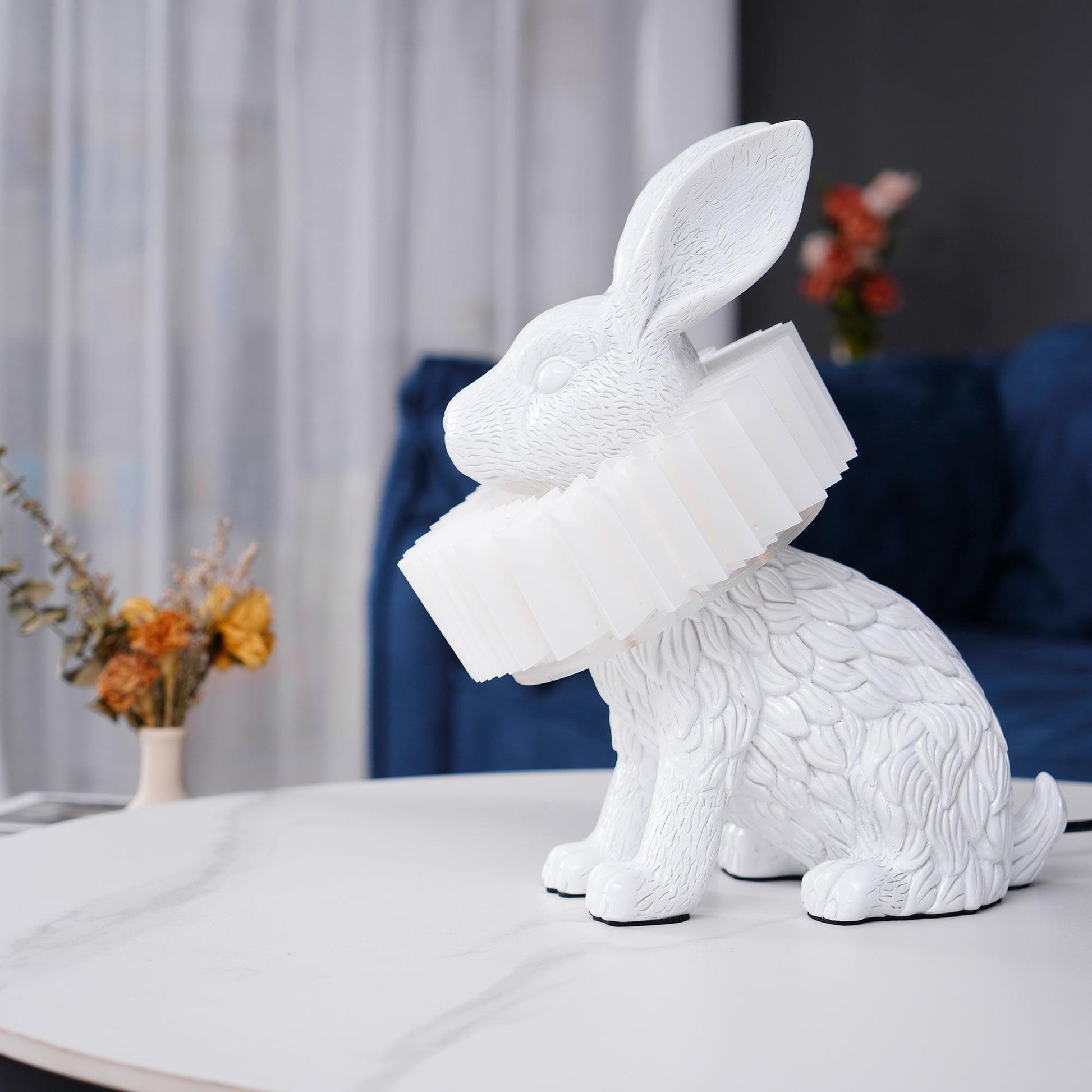 Rabbit White Resin Table Lamp - Loonglight