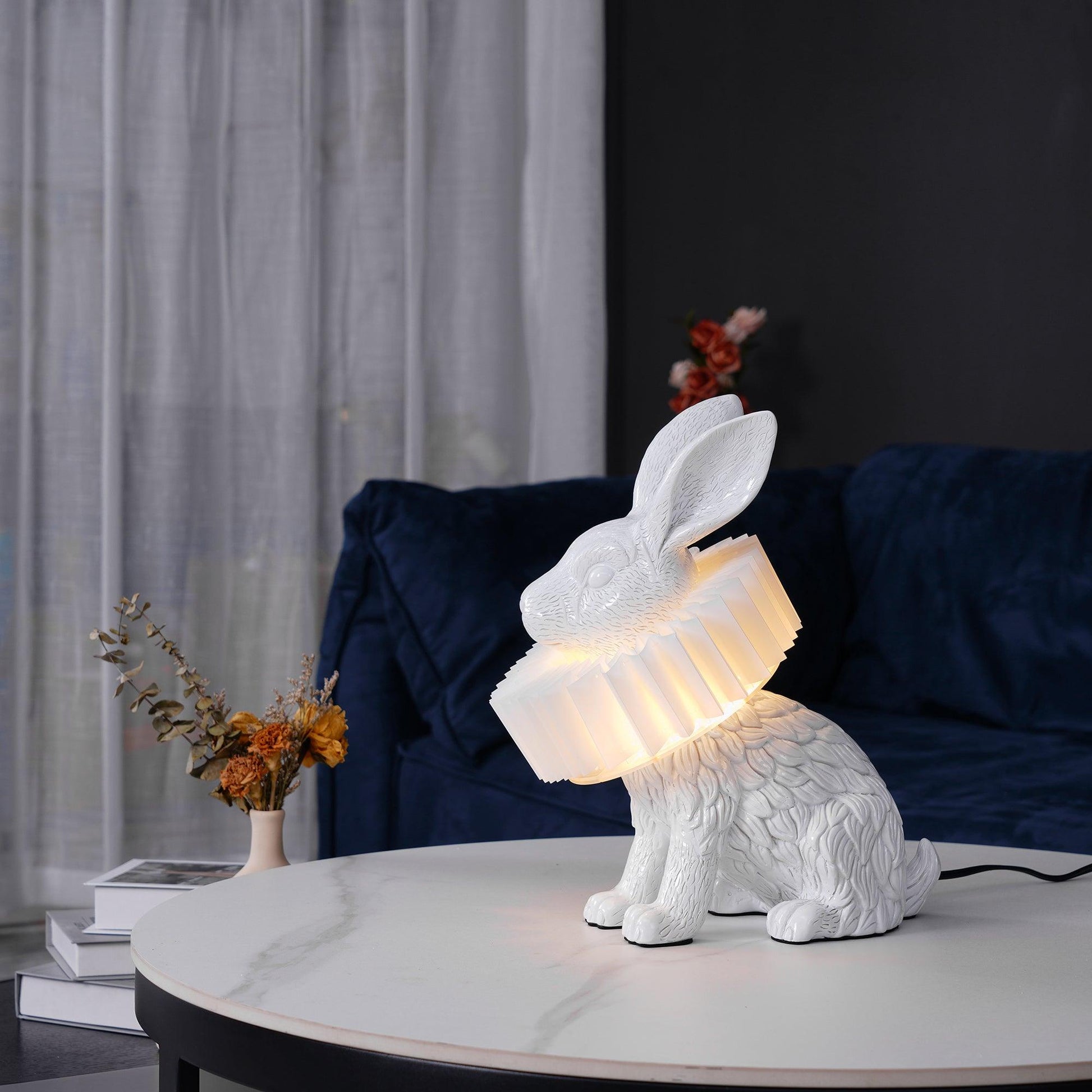 Rabbit White Resin Table Lamp - Loonglight