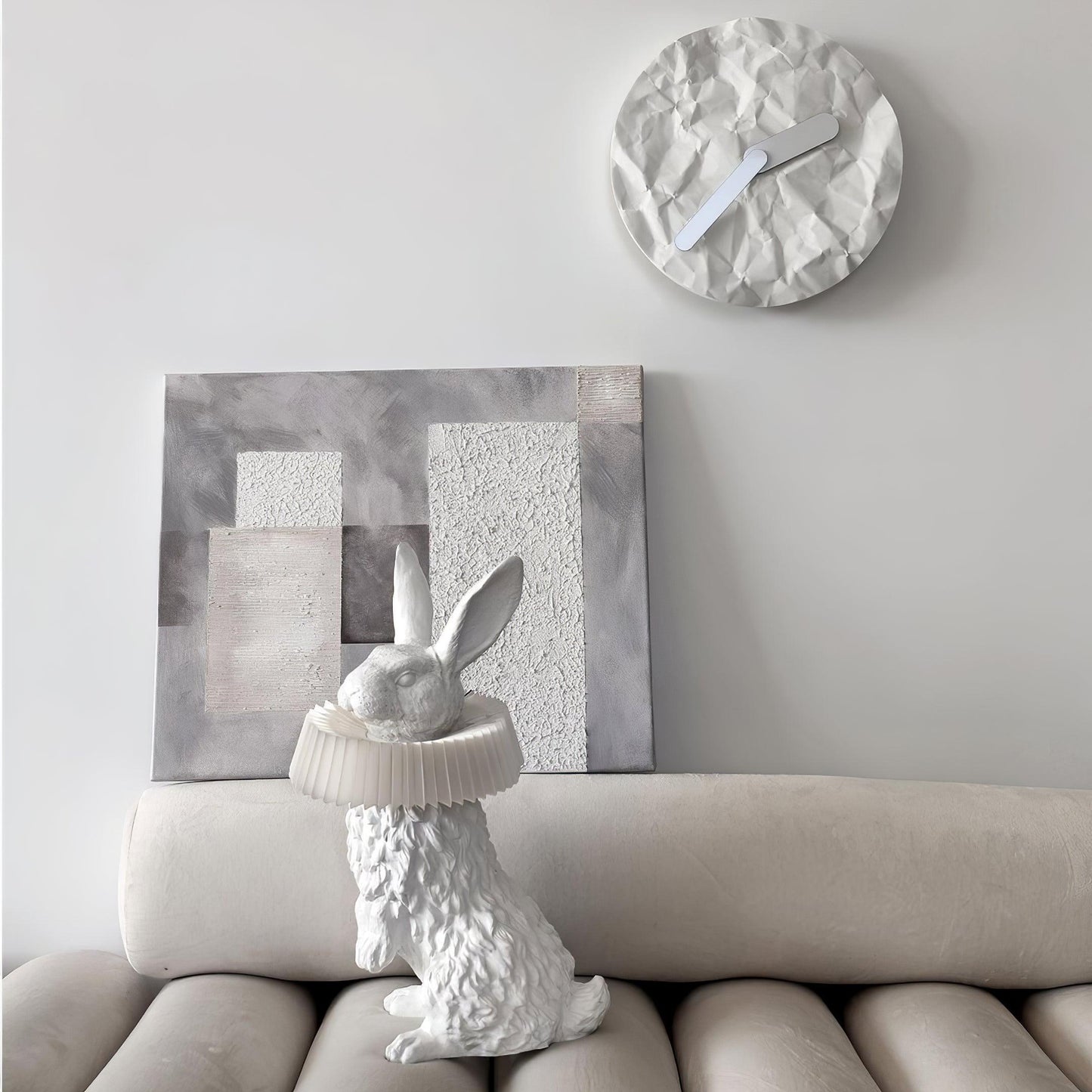 Rabbit White Resin Table Lamp - Loonglight