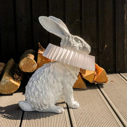 Rabbit White Resin Table Lamp - Loonglight