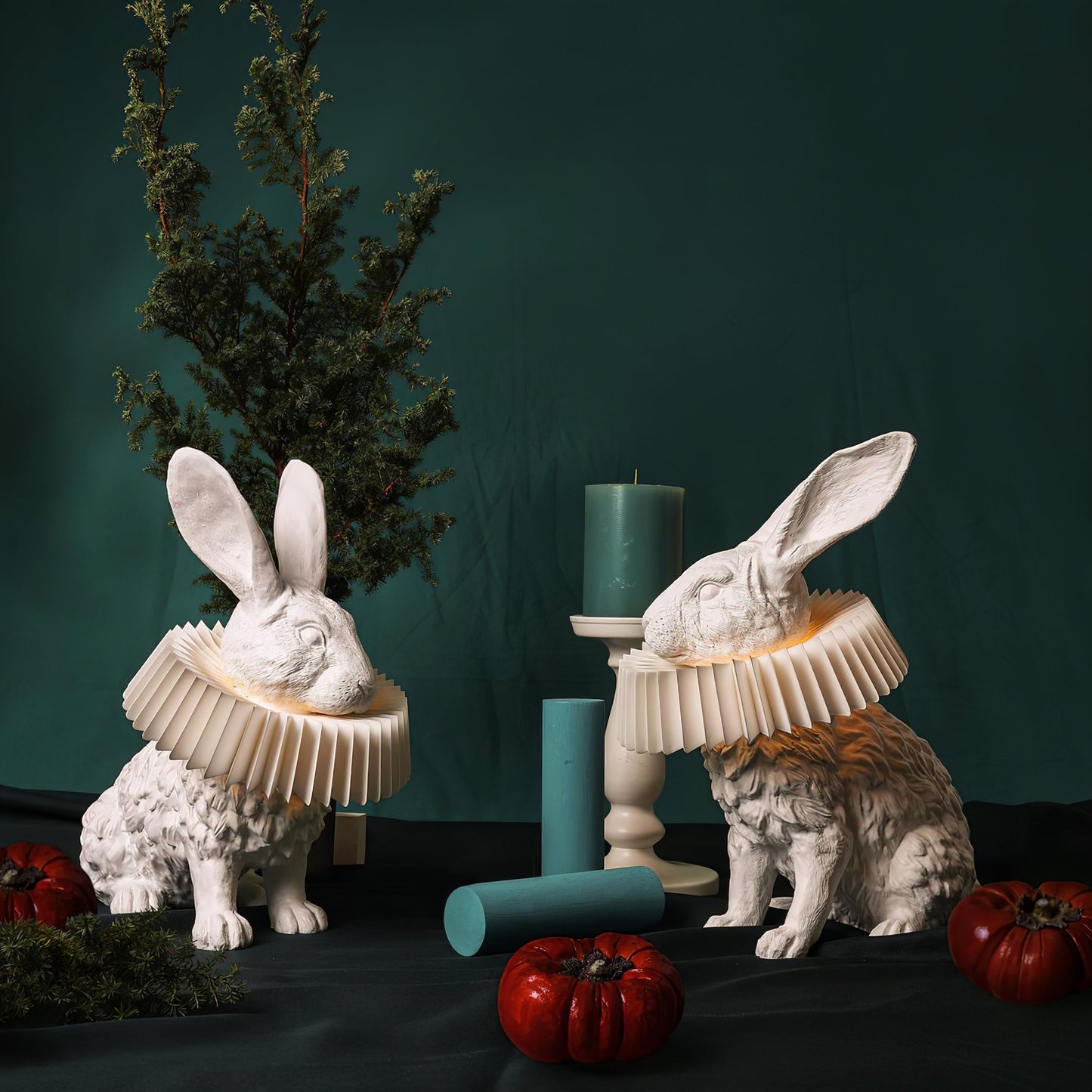 Rabbit White Resin Table Lamp - Loonglight