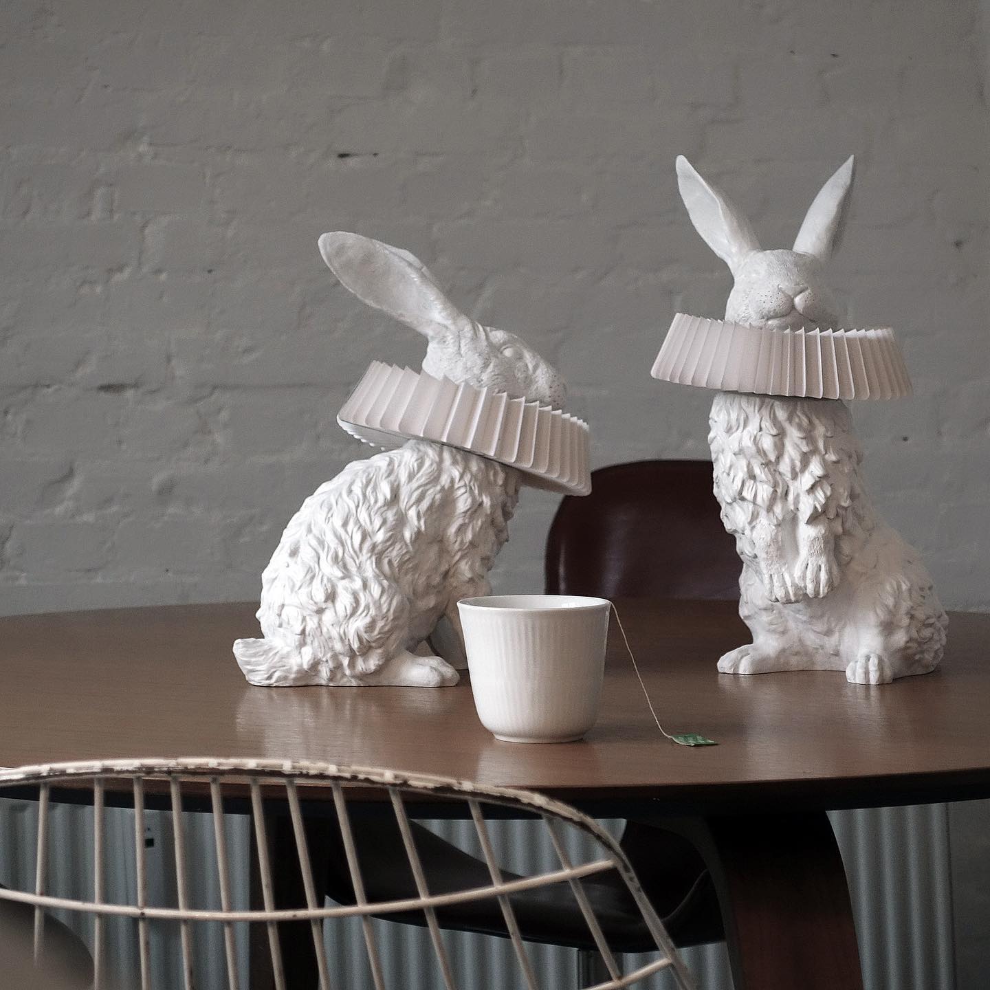 Rabbit White Resin Table Lamp