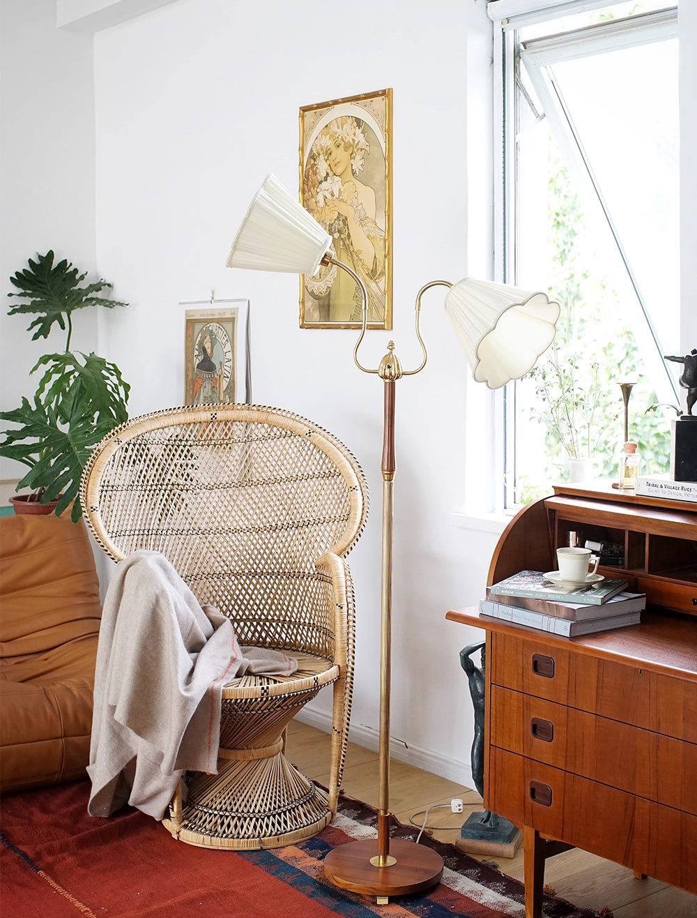 Ramira Floor Lamp - Loonglight