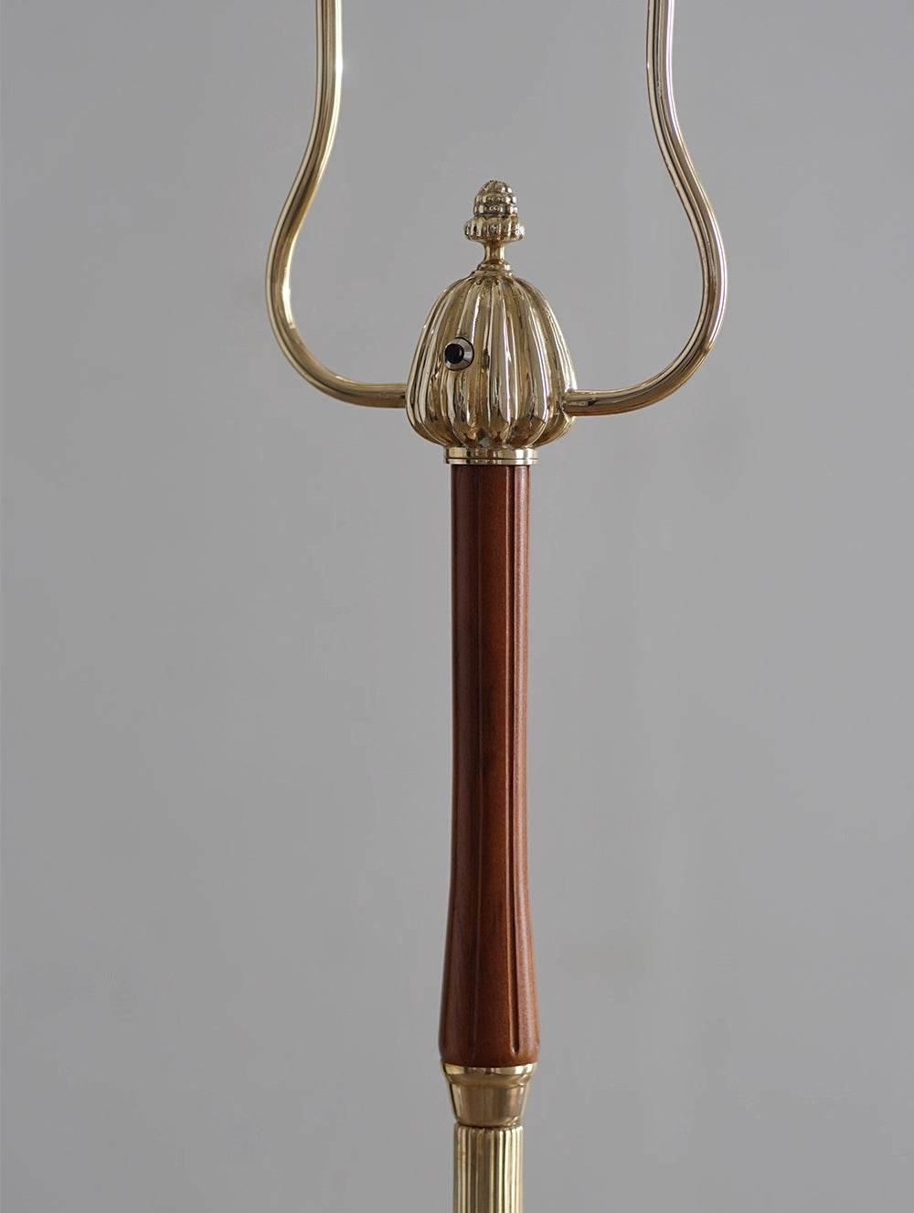 Ramira Floor Lamp - Loonglight