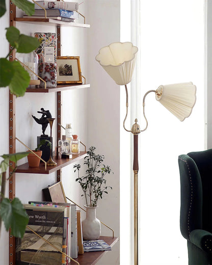 Ramira Floor Lamp - Loonglight