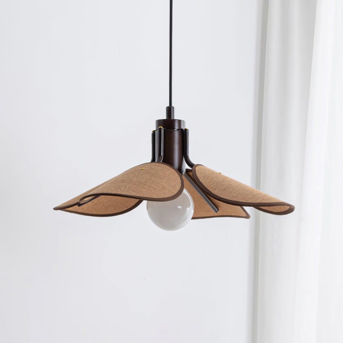 Callie Flower Pendant Lamp - Loonglight