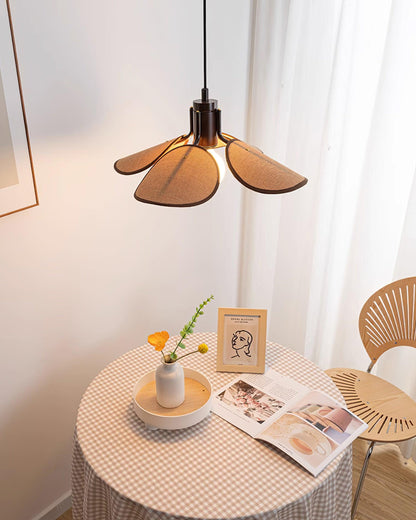 Callie Flower Pendant Lamp - Loonglight