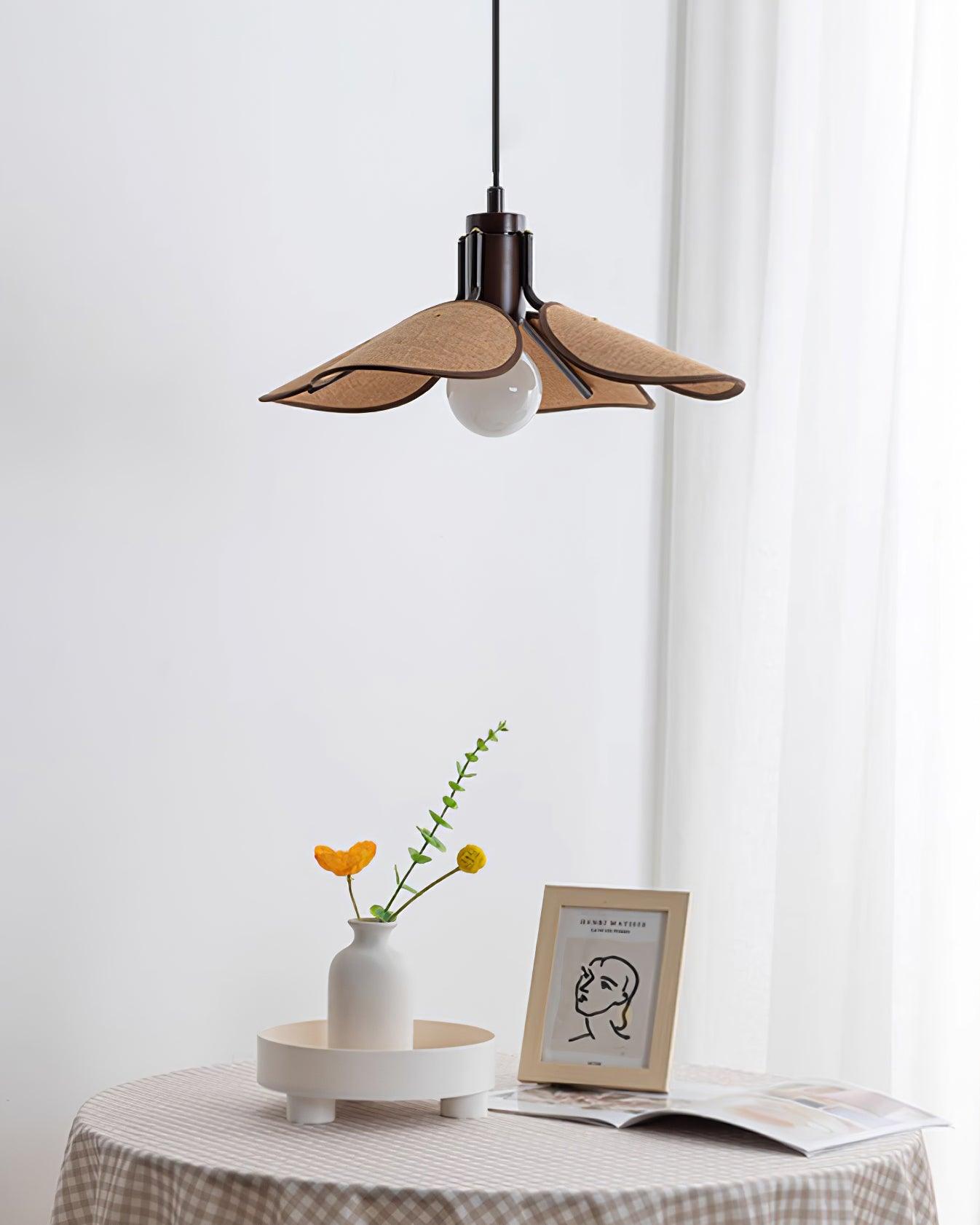 Callie Flower Pendant Lamp - Loonglight