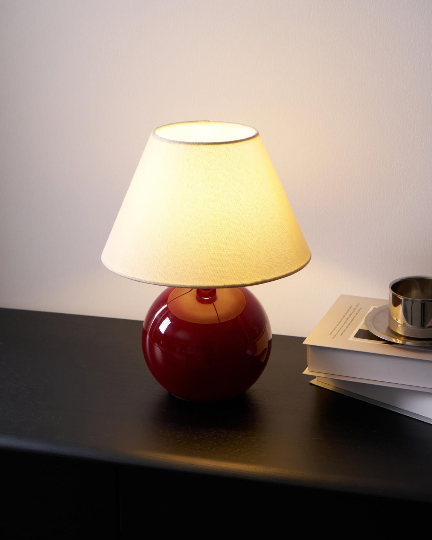 Red Nanu Table Lamp - Loonglight