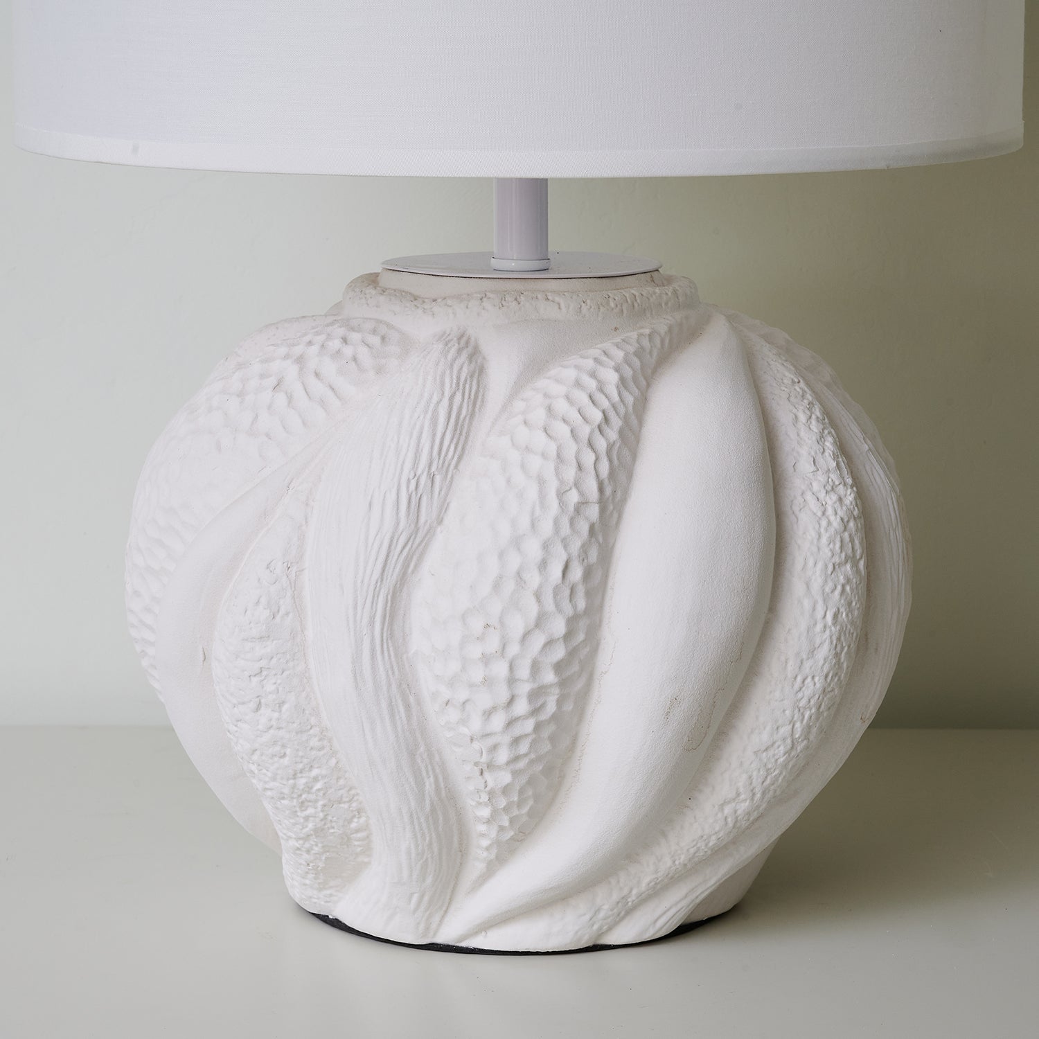 Remi Table Lamp - Loonglight