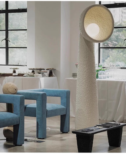 Resonate Sculptural Floor Lamp - Loonglight