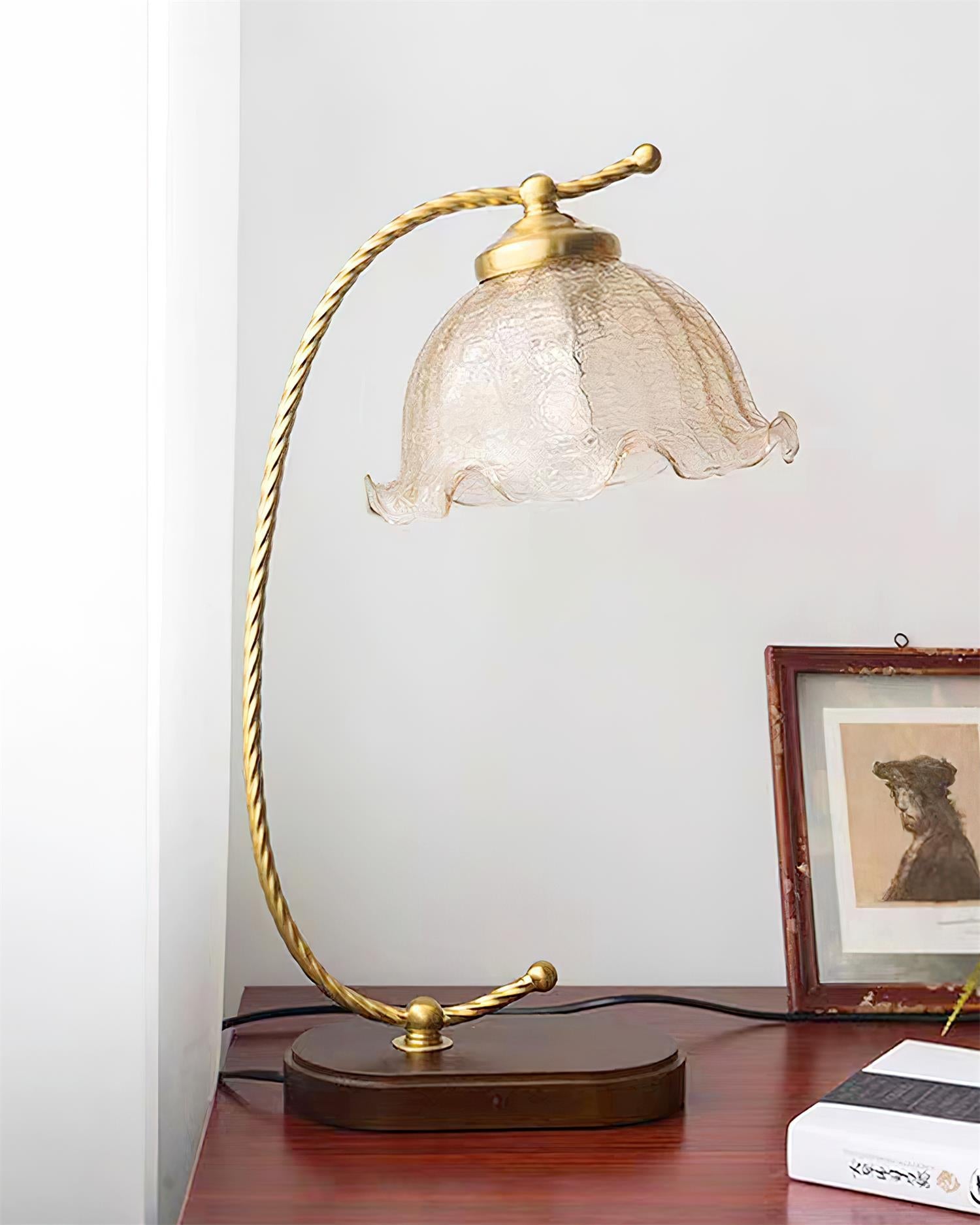 Retro Keya Table Lamp - Loonglight