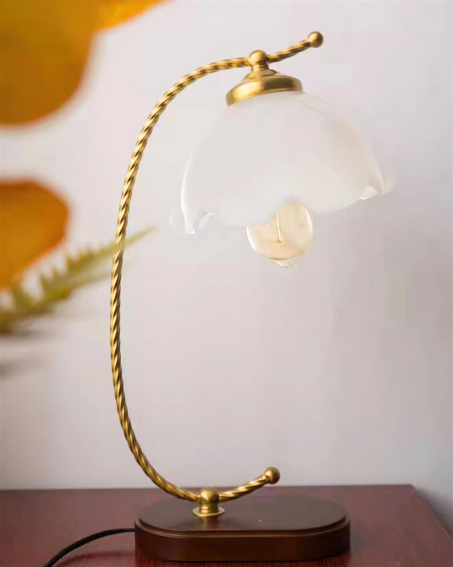 Retro Keya Table Lamp - Loonglight