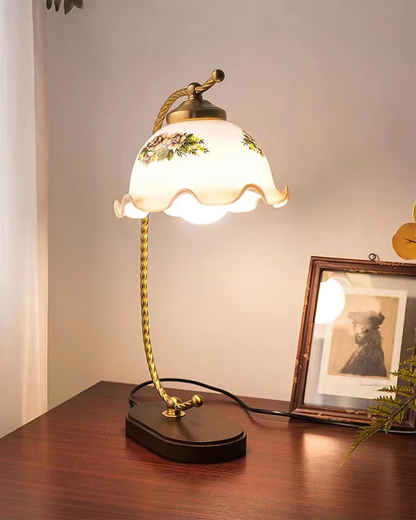 Retro Keya Table Lamp - Loonglight