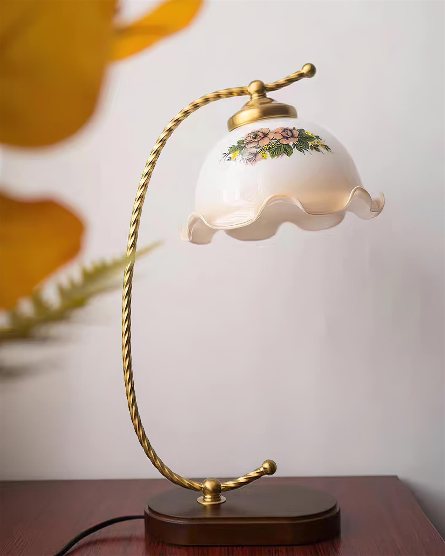 Retro Keya Table Lamp - Loonglight