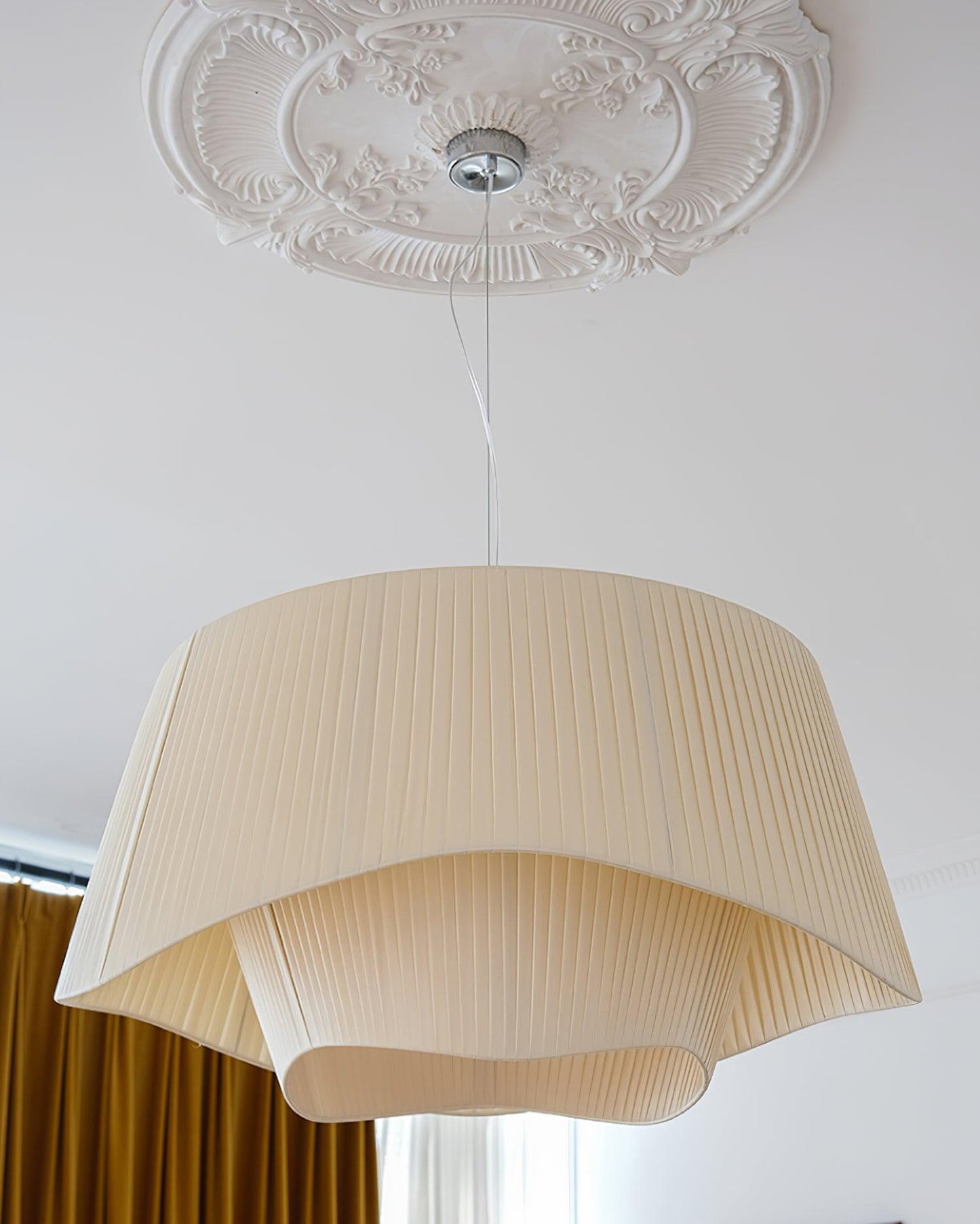 Retro Pleated Fabric Pendant Lamp
