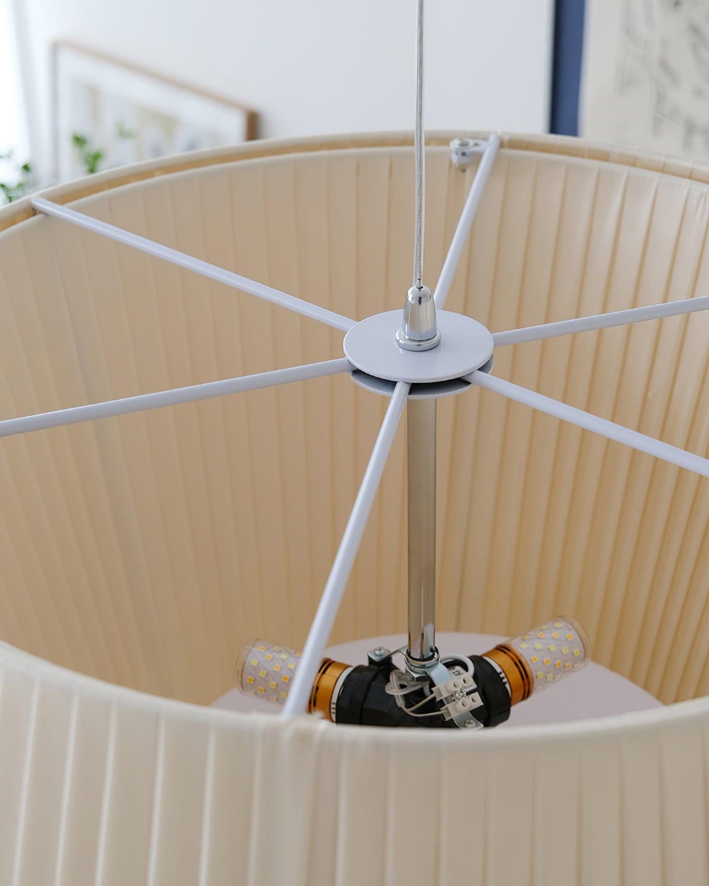 Retro Pleated Fabric Pendant Lamp