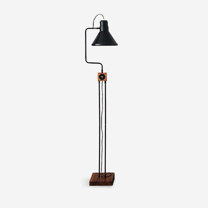 Retro Toia Floor Lamp - Loonglight