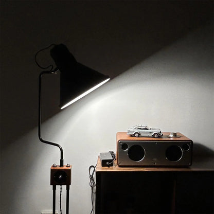 Retro Toia Floor Lamp - Loonglight
