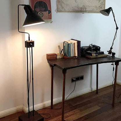 Retro Toia Floor Lamp - Loonglight