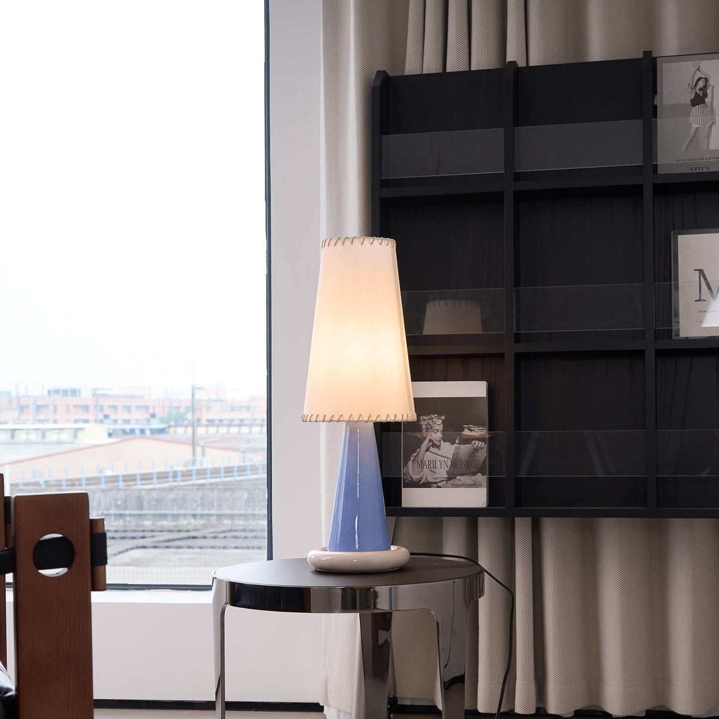 Ribbon Table Lamp - Loonglight