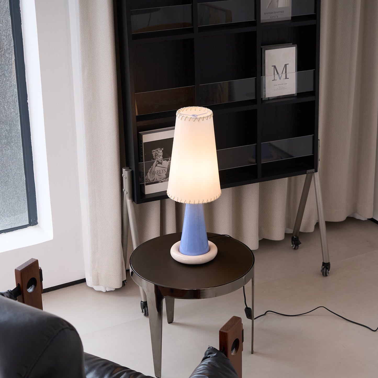 Ribbon Table Lamp - Loonglight