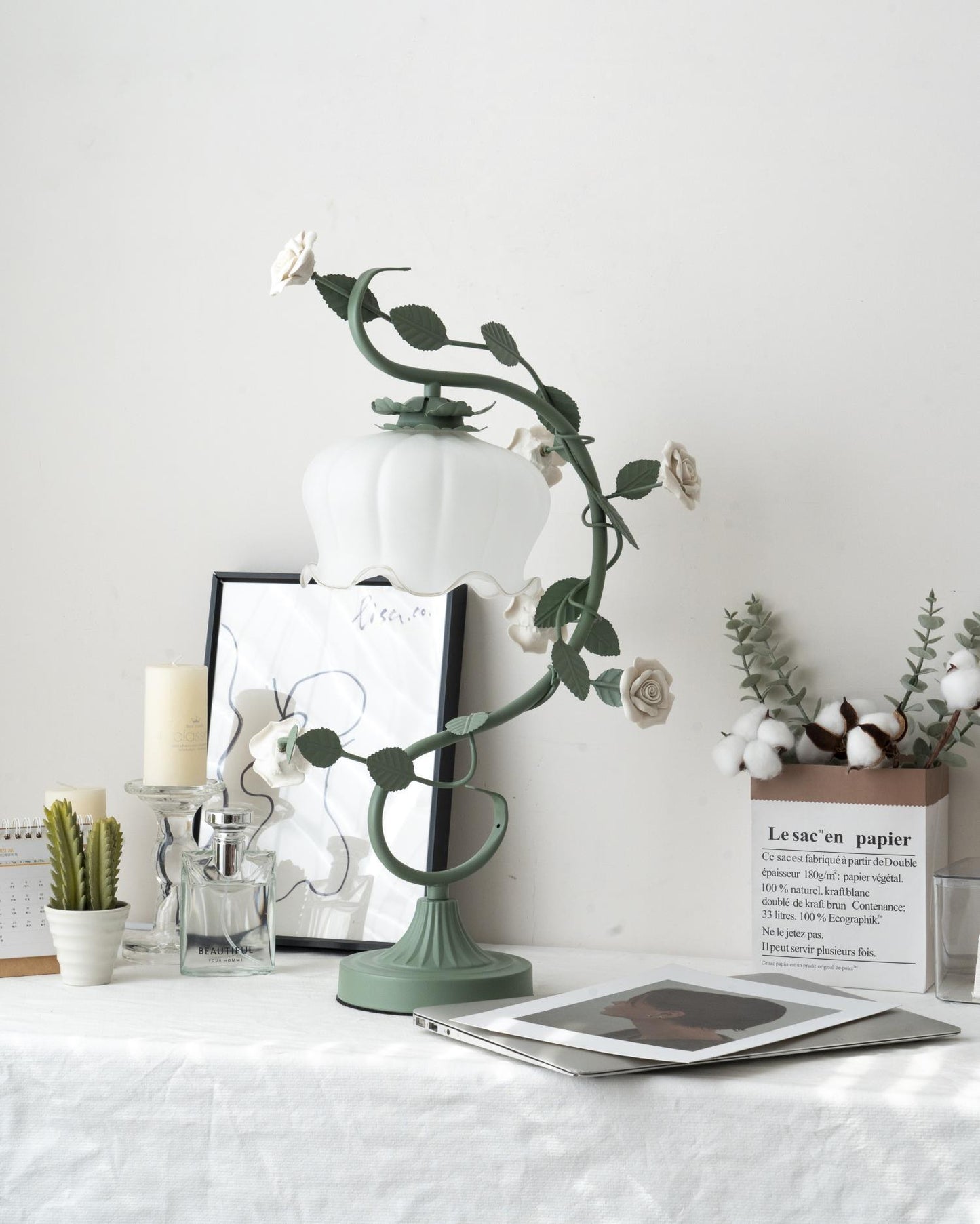 Ron Rose Flower Table Lamp - Loonglight