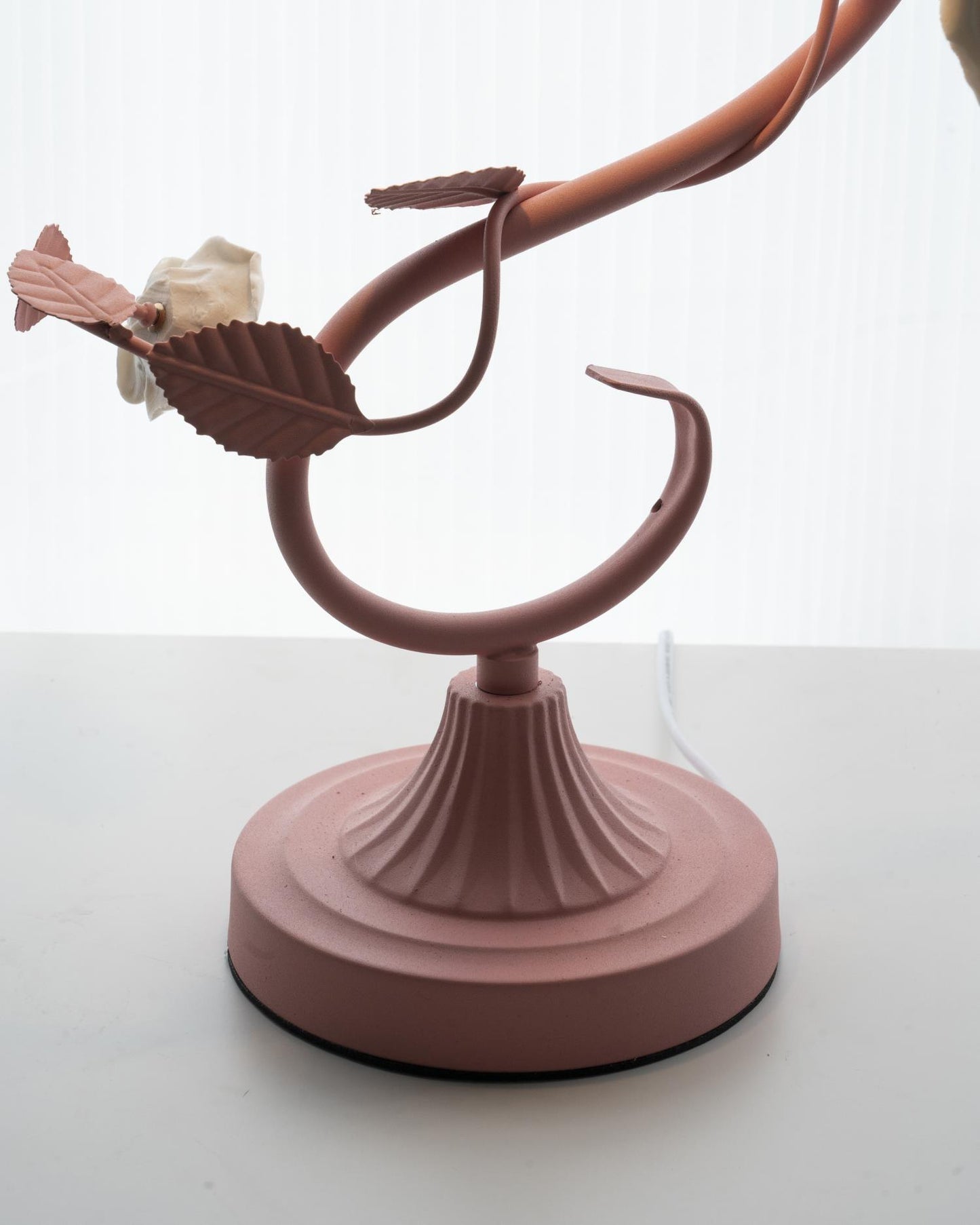 Ron Rose Flower Table Lamp