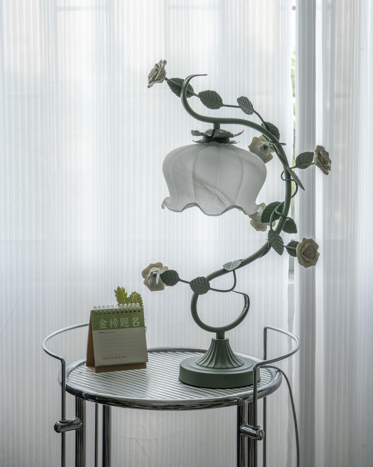 Ron Rose Flower Table Lamp