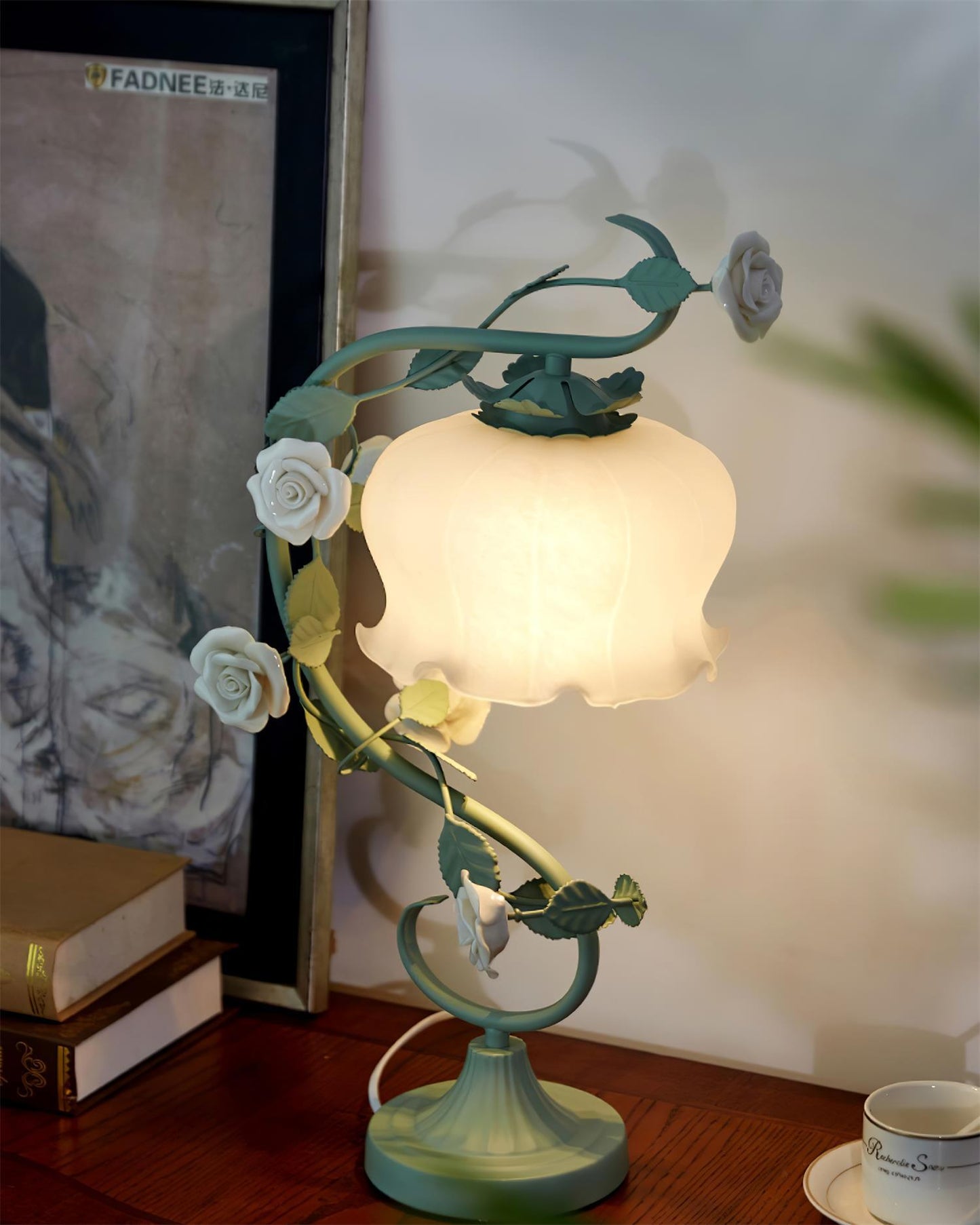 Ron Rose Flower Table Lamp - Loonglight
