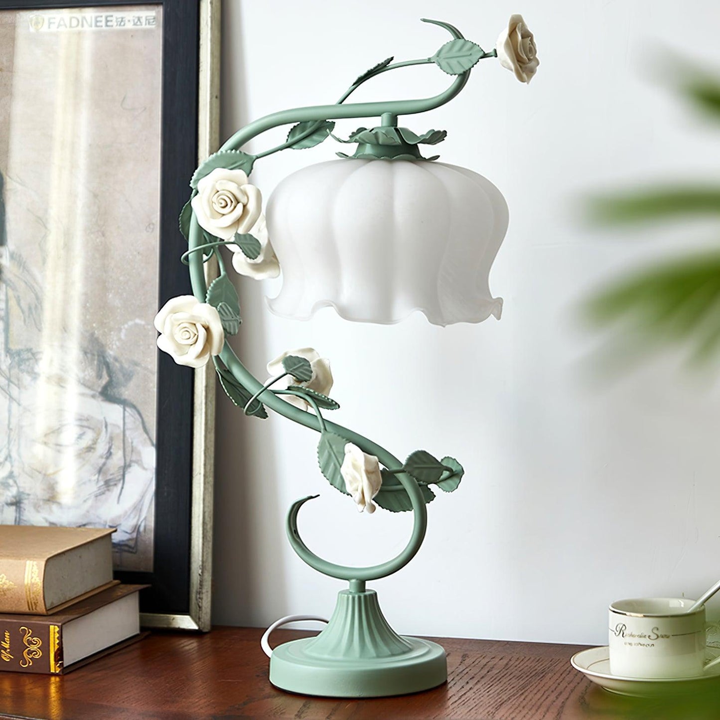 Ron Rose Flower Table Lamp - Loonglight