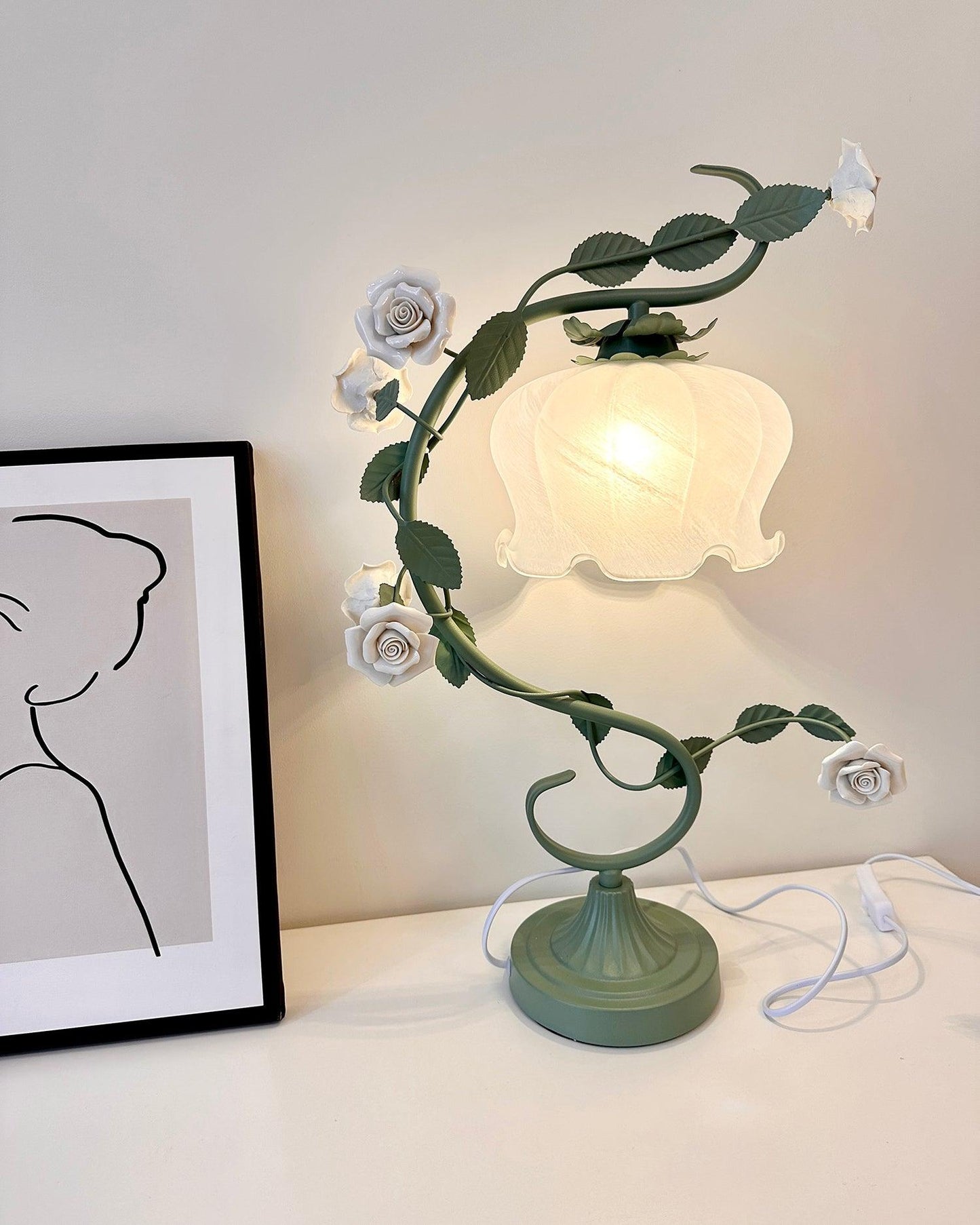 Ron Rose Flower Table Lamp - Loonglight