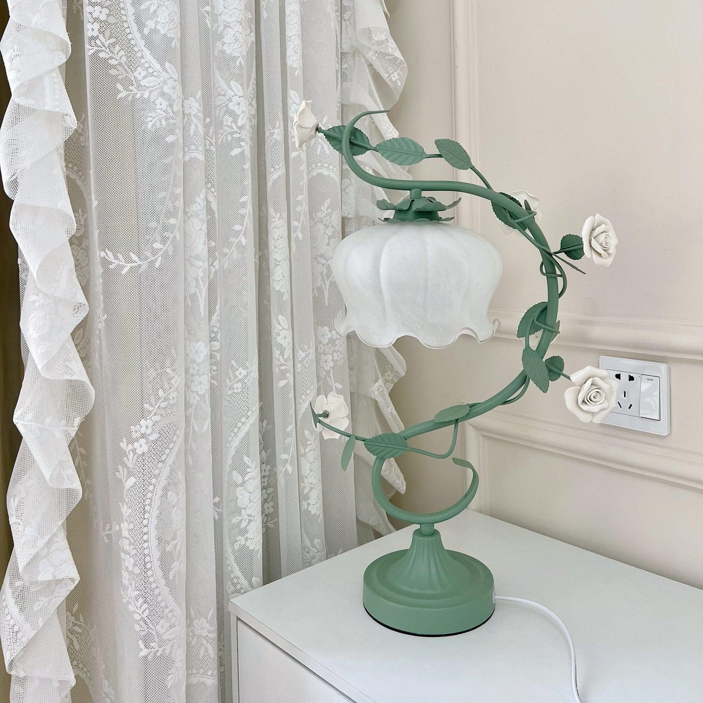 Ron Rose Flower Table Lamp - Loonglight