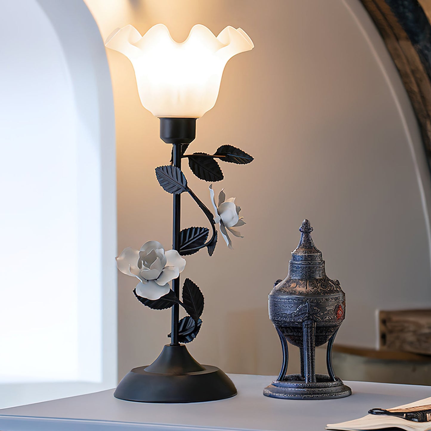 Roselith Table Lamp - Loonglight