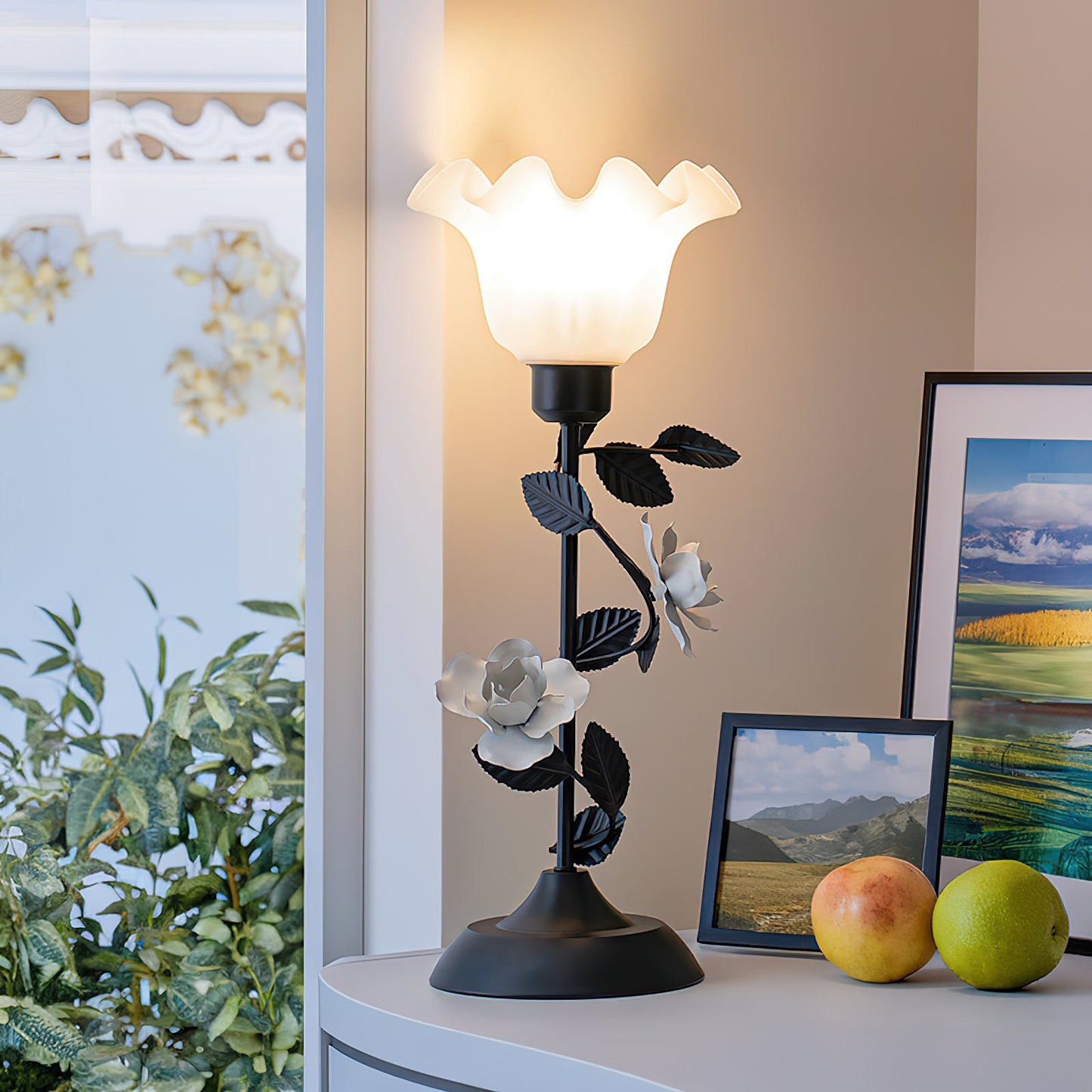 Roselith Table Lamp - Loonglight