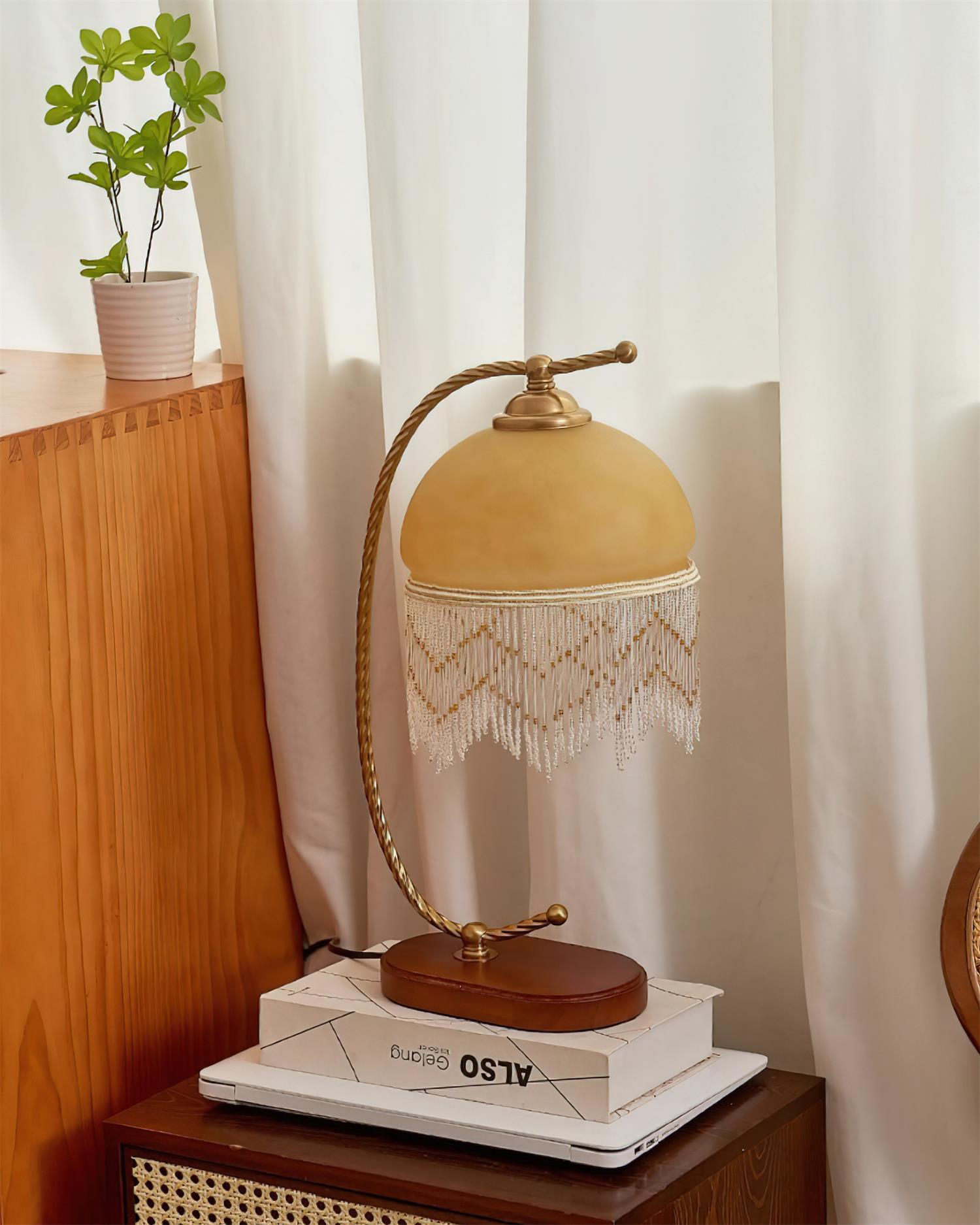 Roussillon Tassel Table Lamp - Loonglight