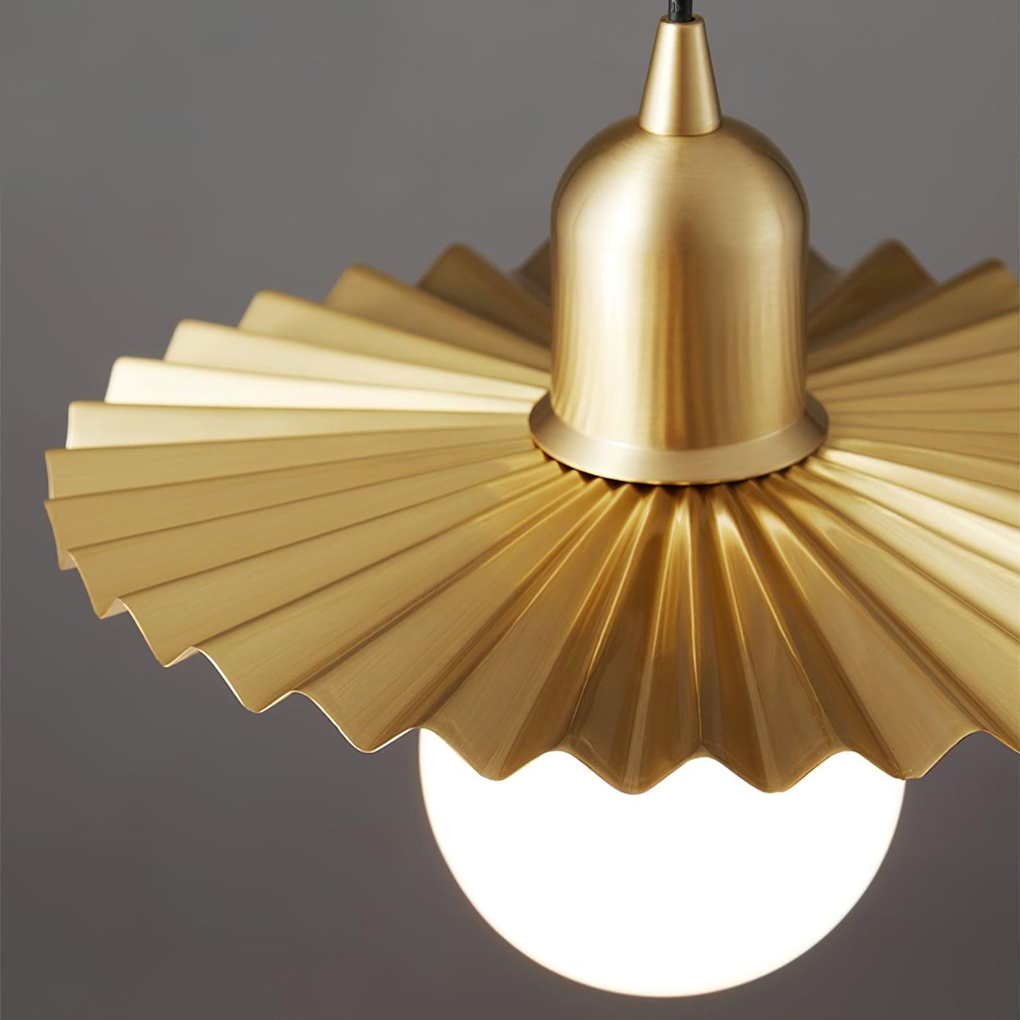 Rozeta Ruffled Pendant Light - undefined