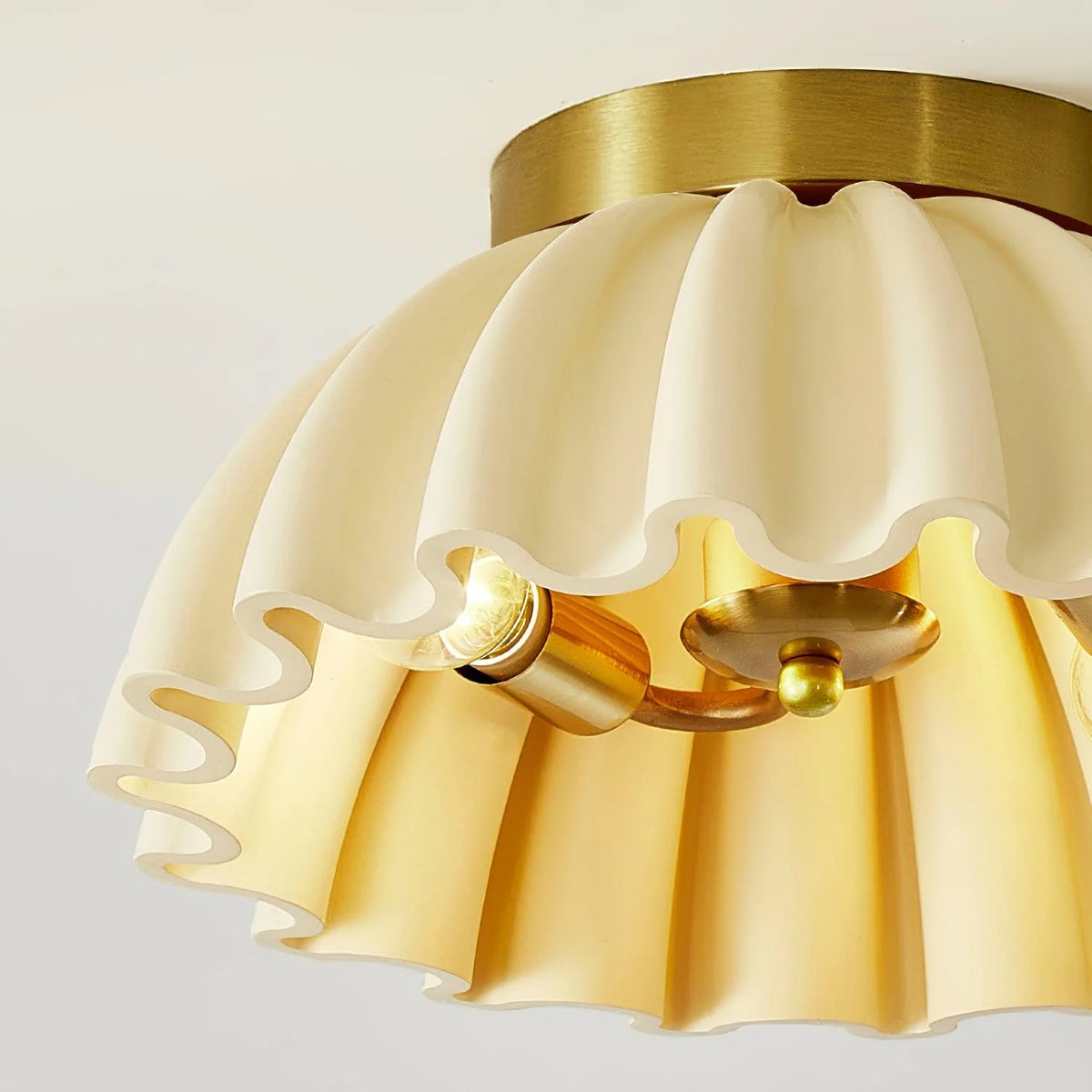 Cealing Ruffle Icon Ruffle Ceiling Light – Loonglight