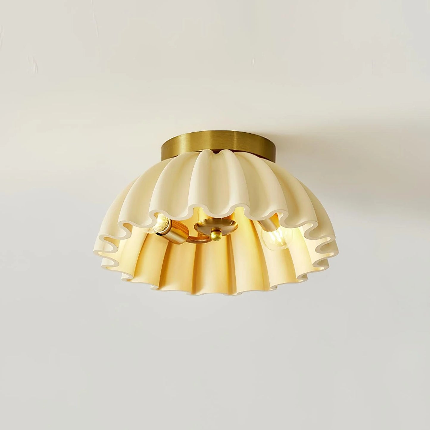 Ruffle Ceiling Light - Loonglight